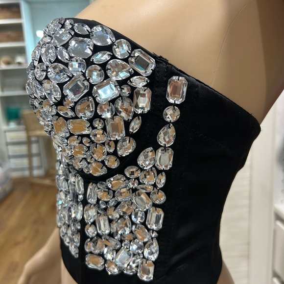 Jeweled Bustier - Picture 3 of 5